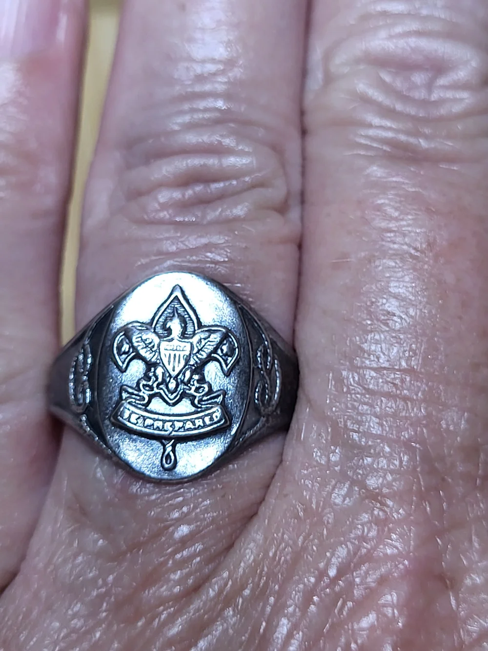 Vintage Collectable Sterling Silver Boy Scouts Emblem Signet Ring - Sz 8